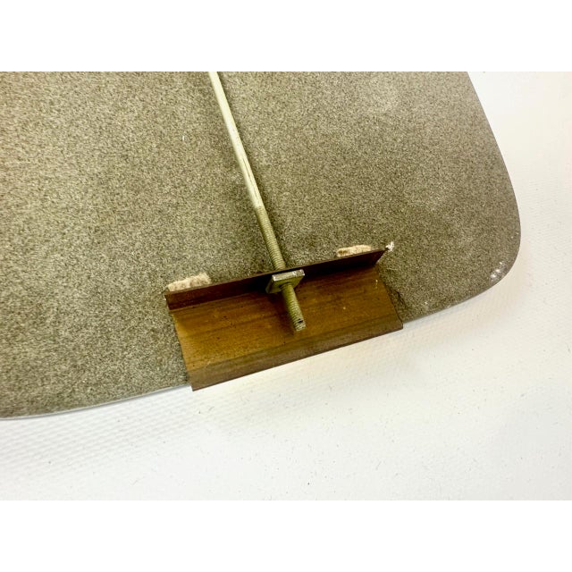 1950s Art Deco German Wall Mirror with Brass Decoration, 1940s For Sale - Image 5 of 8