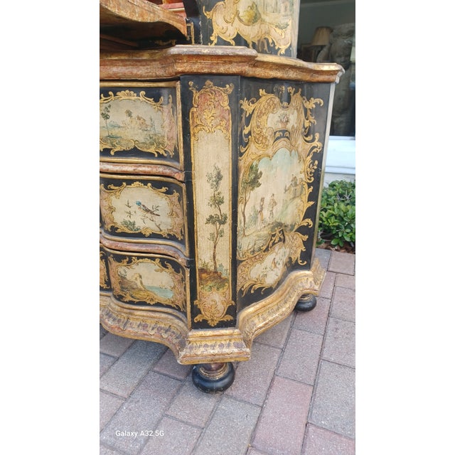 Printmaking Materials Late 18th Century Antique Italian Polychrome Lacca Provera Bureau Cabinet For Sale - Image 7 of 11