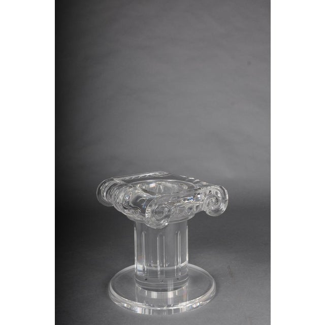 Hollywood Regency Vintage Hollywood Regency Pedestal Column in Acrylic For Sale - Image 3 of 17