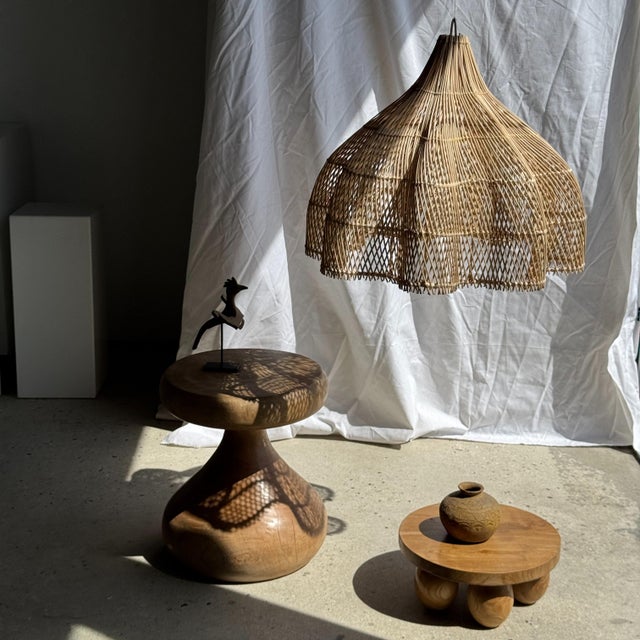 Pendant light, lamp, or lampshade in the shape of a tulip or corolla, made of woven rattan. Height: 50cm; Diameter: 60cm;...