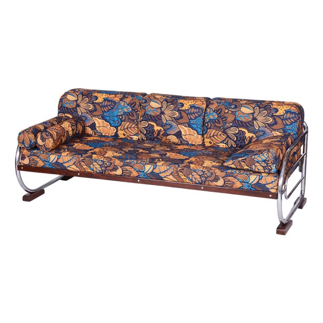 Bauhaus Sofa in Beech attributed to Robert Slezak, Czech, 1930s For Sale