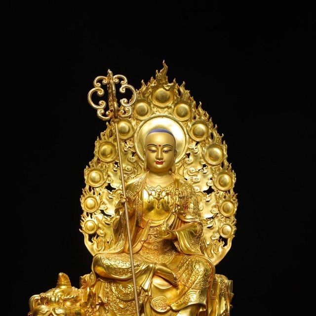 Late 19th Century Late 19th Century Gilt Bronze Ksitigarbha Bodhisattva Statue, 3.95kg For Sale - Image 5 of 9