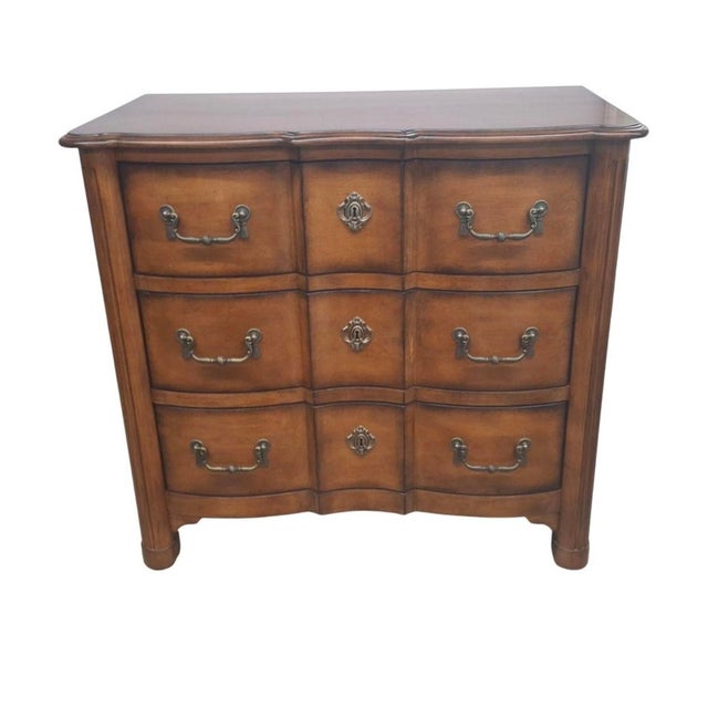 French Provincial Pristine Drexel Heritage Block Front French Fruitwood Chest of Drawers, a Pair For Sale - Image 3 of 9