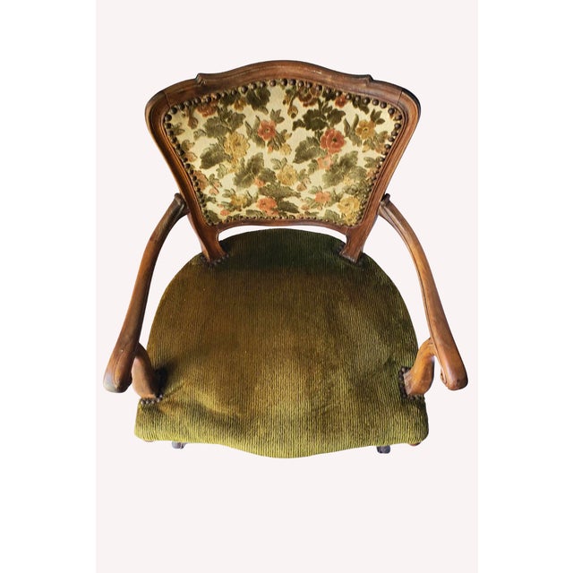 19th C. French Louis XV Cabriolet Armchairs - Set of 2 For Sale In Los Angeles - Image 6 of 12