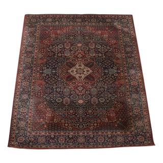 Oriental Style Rug in Wool For Sale