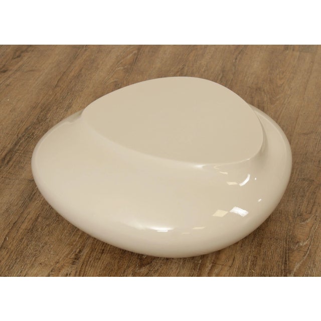 High Quality Contemporary French Biomorphic Coffee Table in Glossy Beige Lacquer, Designed by Cn++dric Ragot