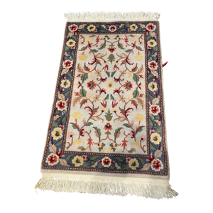 1990s Handwoven Persian Style Area Rug 1'11" X 3'0"