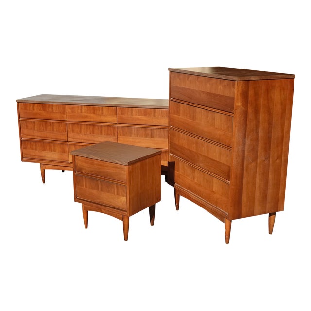 Vintage Mid Century Modern Dresser & Tallboy Dresser & Nightstand Bedroom Furn. For Sale