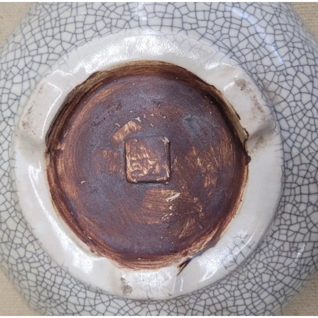 Mid 20th Century Vintage Chinese Ge-Style Crackle Glaze Bowl W/ Iridescent Turquoise Interior For Sale - Image 5 of 6