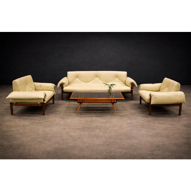 Beige “MP-13” Sofa in Rosewood & Leather, Percival Lafer, 1967 - Lot 61 For Sale - Image 8 of 12