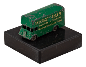 Removal van Pickfords Lesney Series No 46 from Matchbox