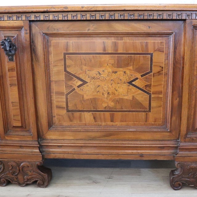 Early 20th Century Chest in Walnut For Sale - Image 4 of 17