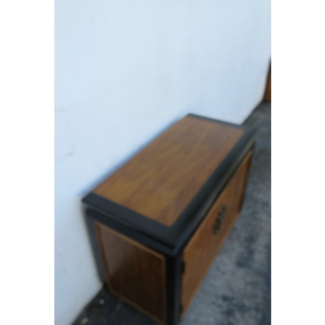 Wood Late 20th Century Chinoiserie Chin Hua Hollywood Regency Serving Table Buffet Lacquered 6187 For Sale - Image 7 of 16