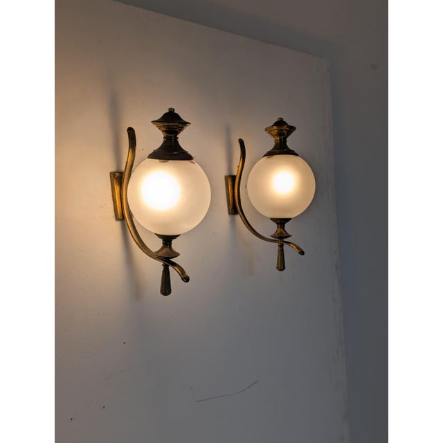 Mid-Century Modern 1960s Italian Murano Glass Sconces Wall Lights in Glass Brass For Sale - Image 3 of 9