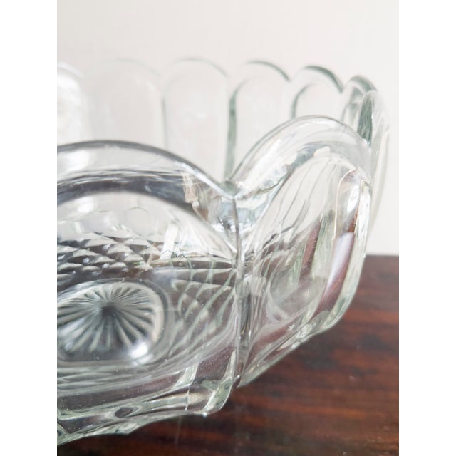 Mid-Century Modern Antique L E Smith Old Dominion Crystal Punch Bowl With 7 cups - 8 pcs For Sale - Image 3 of 10