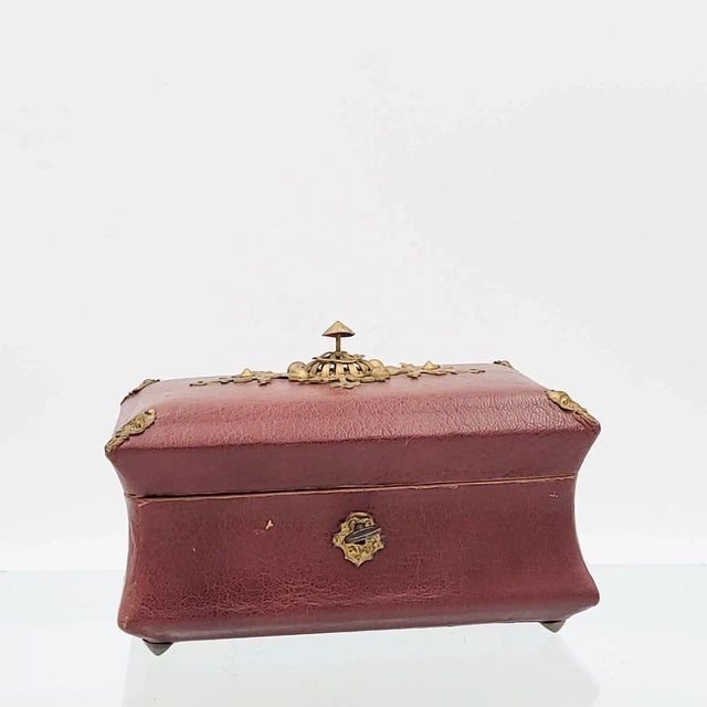 Circa 1830 Leather and Gilt Tea Caddy, England For Sale - Image 10 of 10