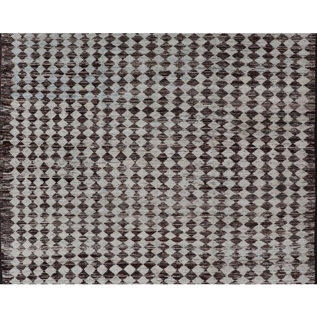 Tribal Moroccan With Intricate Diamond Pattern in White and Brown Tones 8'3 X 9'8 For Sale - Image 4 of 18