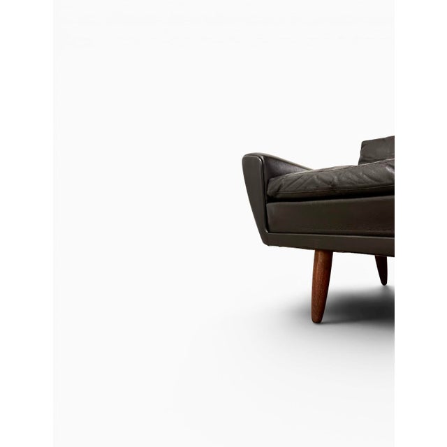 Black Model 64 Sofa in Black Leather by Georg Thams for Vejen Polstermøbelfabrik, Denmark, 1960s For Sale - Image 8 of 14