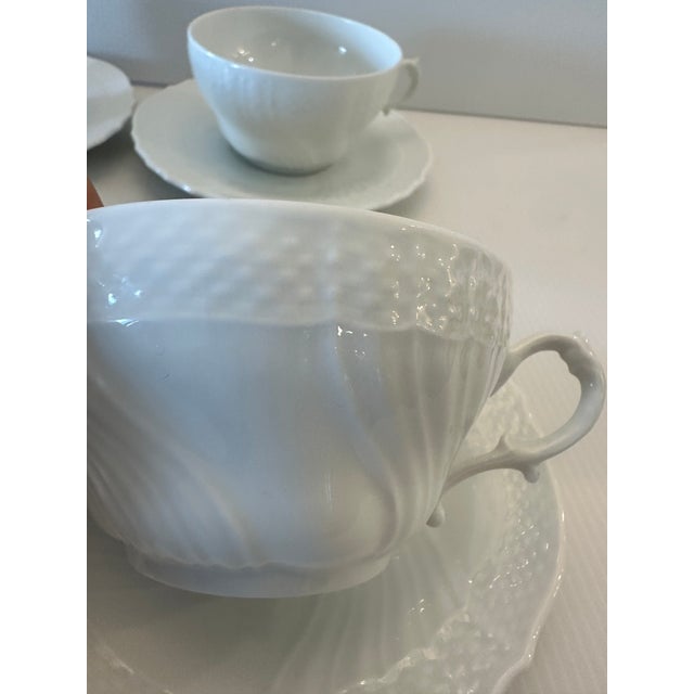 1900s Richard Ginory Italy Oversized White Tea Cup and Saucer - Set for Four(4) For Sale - Image 15 of 17
