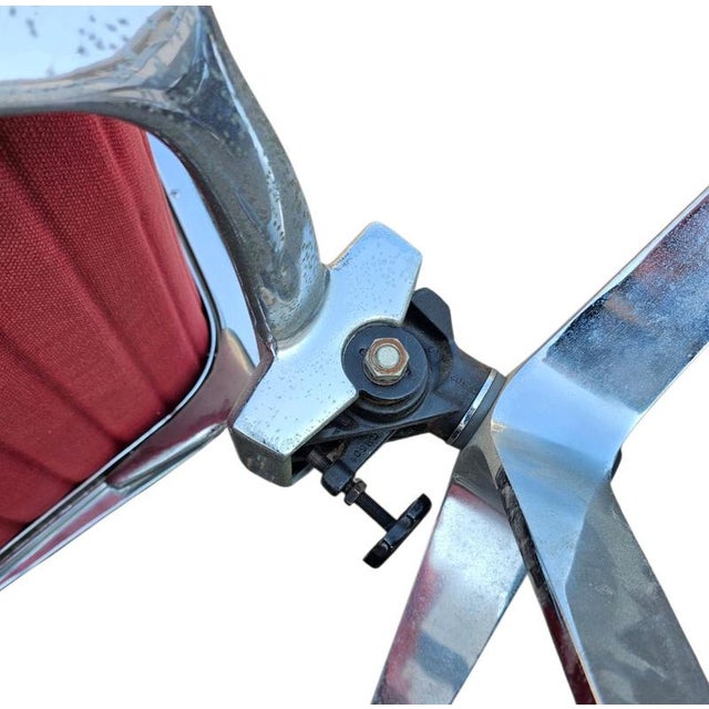 Metal Aluminum 124 Swivel Armchair by Charles & Ray Eames Herman Miller, Set of 2 For Sale - Image 7 of 18