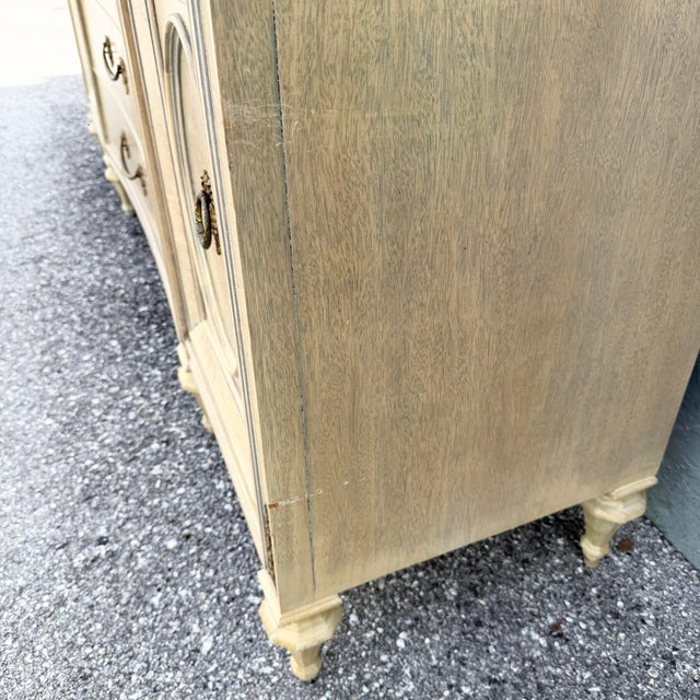 Vintage French Provincial Burlwood Dresser by Detroit Furniture For Sale - Image 4 of 5