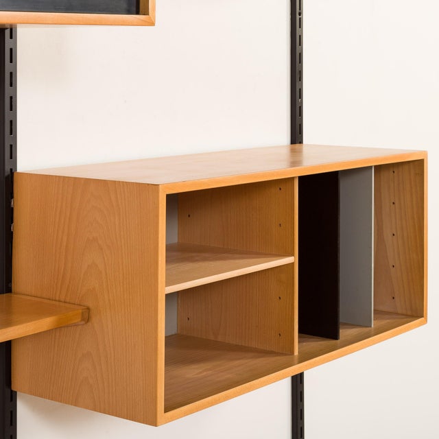 Three Bay Wall Unit in Beech from FM Møbler, 1970s For Sale - Image 13 of 18