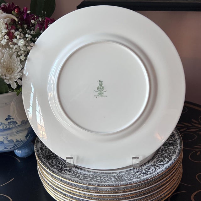 Set of 10 Royal Doulton "Baronet" 10 5/8" dinner plates // black and white scroll design // 1968-1983 // classic fine china // replacement For Sale In Kansas City - Image 6 of 8