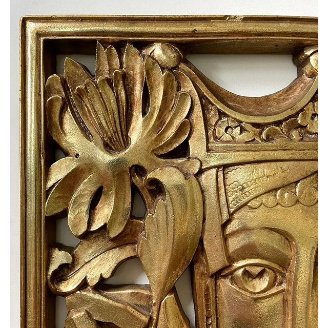 Syroco Vintage Syroco King & Queen Wall Plaques - Set of 2 For Sale - Image 4 of 7