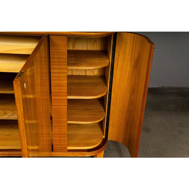 Art Deco Sideboard in Mahogany For Sale - Image 16 of 18