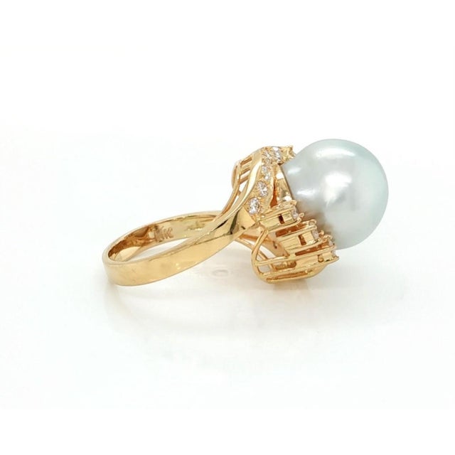 Mid 20th Century Cultured Pearl & Diamond Cocktail Ring 14k Yellow Gold Size 6.5 For Sale - Image 4 of 8