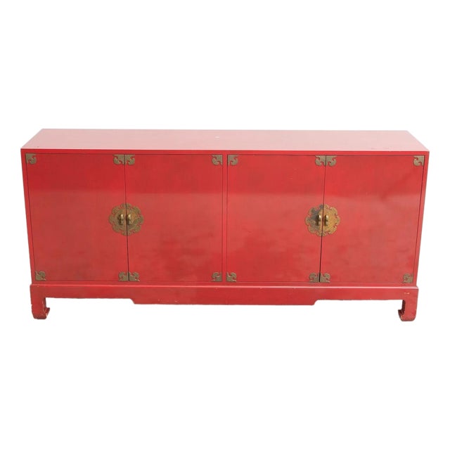 Mid-20th Century Modern Chinoiserie Red Lacquered Four-Door Buffet / Server For Sale