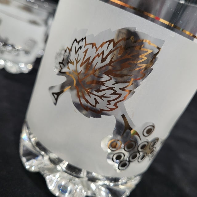 1960s Mid-Century Modern Cerve DeValbor Cocktail Glasses & Mixing/Ice Carafe Set- 7 Pieces For Sale - Image 5 of 11