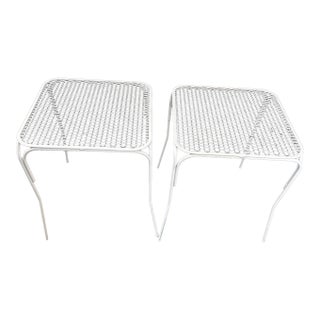 Vintage Mid-Century Modern Wrought Iron & Mesh Nesting Patio Side Tables - Set of 2 For Sale