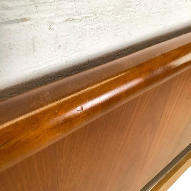 Mid-Century Modern t.h. Robsjohn-Gibbings Style Walnut Headboard- Full For Sale In Philadelphia - Image 6 of 12