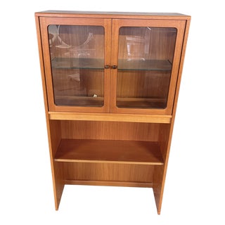 Mid-Century Teak and Glass Display Cabinet from G-Plan, 1970s For Sale