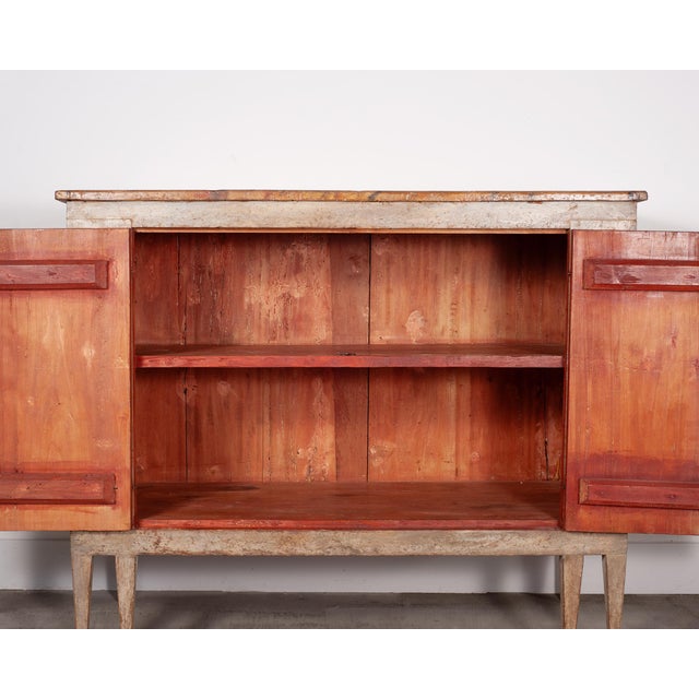 Pair of Italian Venetian Faux Marble Top Painted Cabinets For Sale - Image 4 of 18