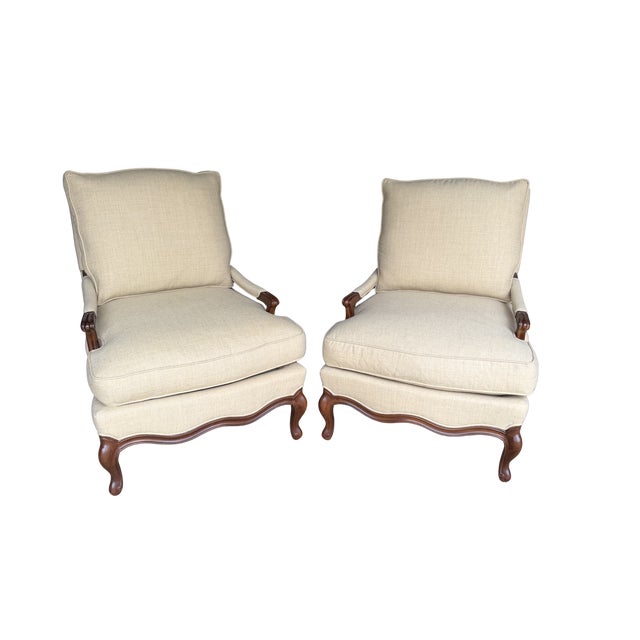 Pair of Vintage Hickory Chair Louis XV Bergère Armchairs – French Provincial Upholstered Accent Chair With Carved Wood Frame For Sale - Image 13 of 16