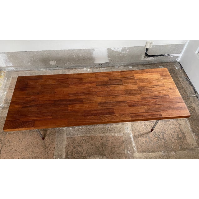 Coffee Table by Rudolf Bernd Glatzel for Fristho Franeker, 1960, in Flawless conditions. Designed 1950 to 1959 This piece...