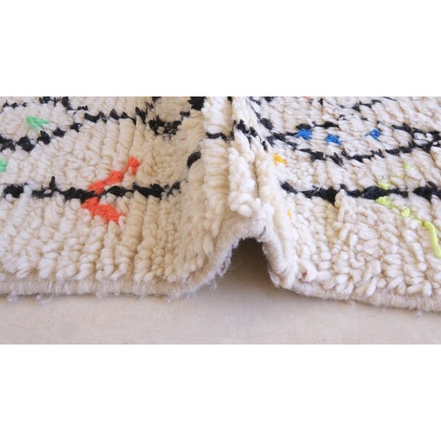 Mid-Century Modern 2020's Moroccan Azilal Runner Rug - 9.2 X 2.6 Ft For Sale - Image 3 of 10