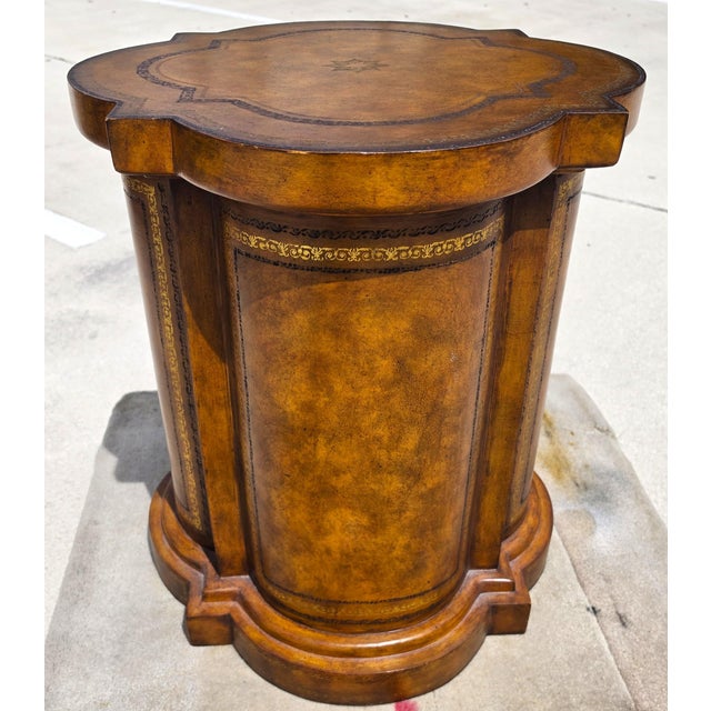Brown Maitland Smith English Regency Tooled Leather Quatrefoil Drum Chest Side Table For Sale - Image 8 of 14