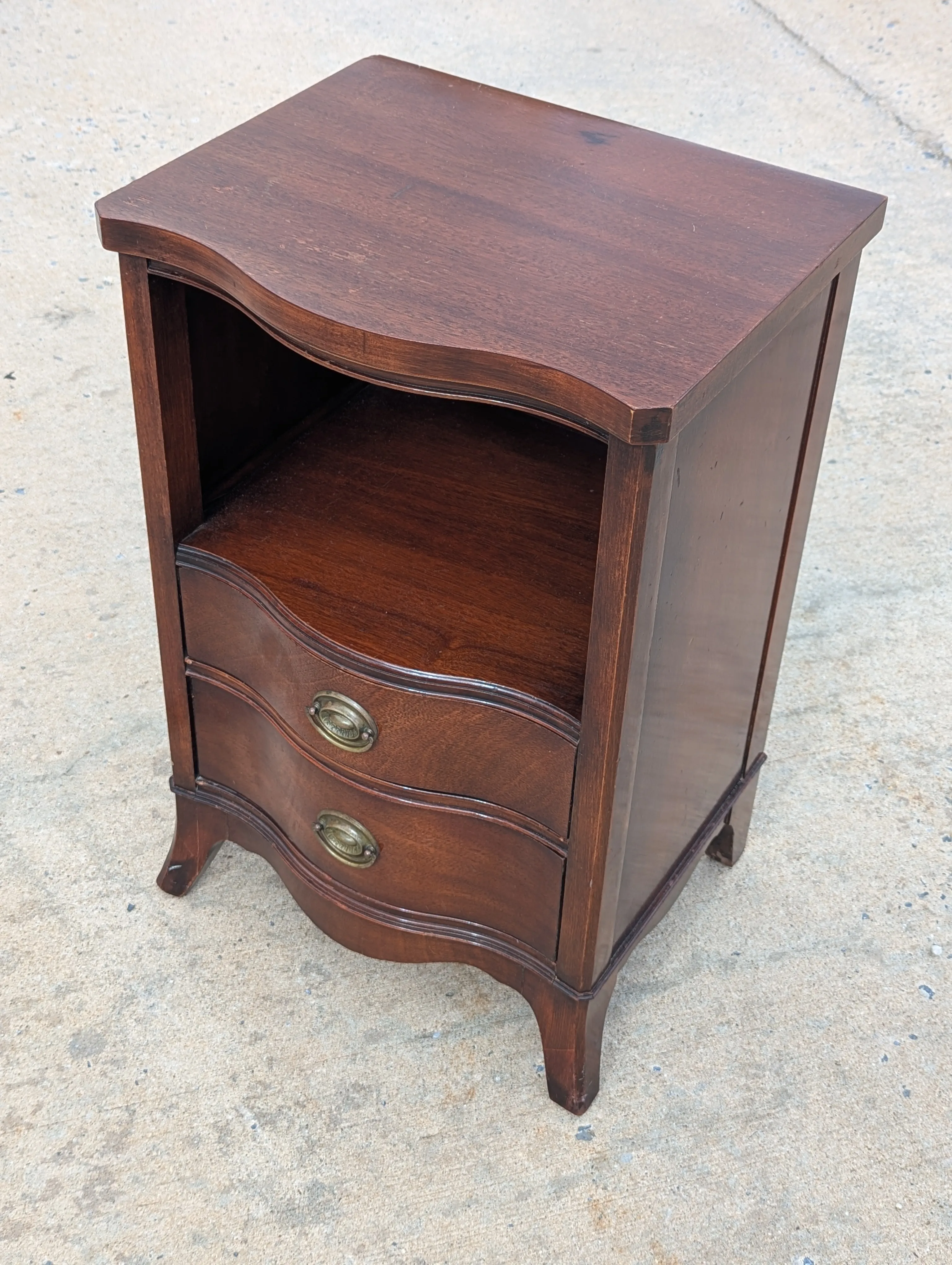 Drexel Vintage 1960s Travis Court Federal Mahogany Two Drawers