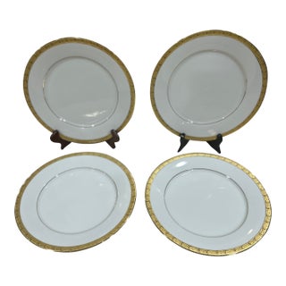 Late 20th Century Estate Collection Chamberlain Dinner Plates- Set of 4 For Sale