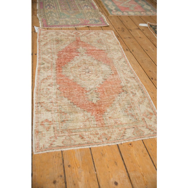 Vintage Distressed Oushak Rug - 2'6" x 4'6" For Sale In New York - Image 6 of 8