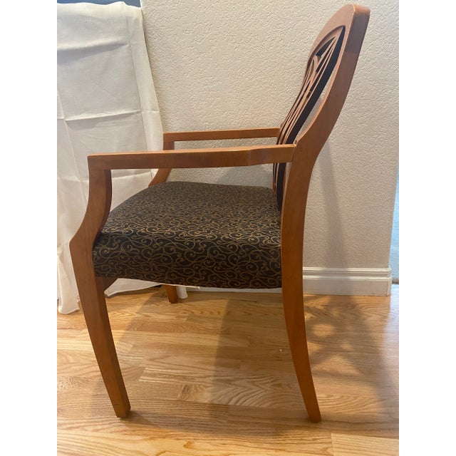 Traditional Late 20th Century Paoli Chair Exquisitely Unique Vintage Excellent "Mint" Condition For Sale - Image 3 of 12