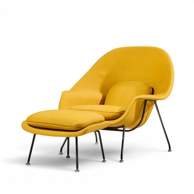 Eero Saarinen for Knoll Mid Century Womb Lounge Chairs With Ottomans - Pair For Sale In Chicago - Image 6 of 13