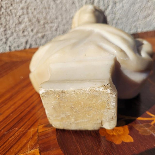 Bust of a Gentleman, 17th-18th Century, Marble For Sale - Image 5 of 18