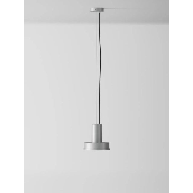 Aluminum arne s domus pendant lamp by santa & cole dimensions: d 23 x h 440 cm. Materials: metal, aluminum. Available in...
