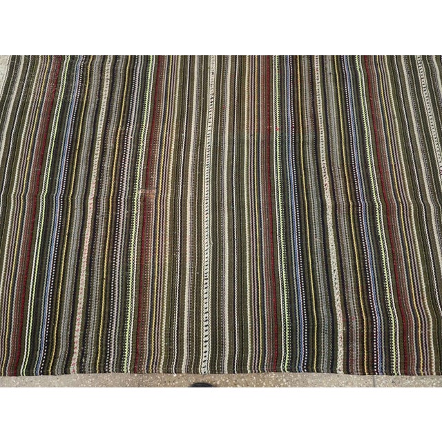 Mid 20th Century Galerie Shabab Collection Mid-20th Century Handmade Turkish Flatweave Kilim Small Square Room Size Carpet For Sale - Image 5 of 8