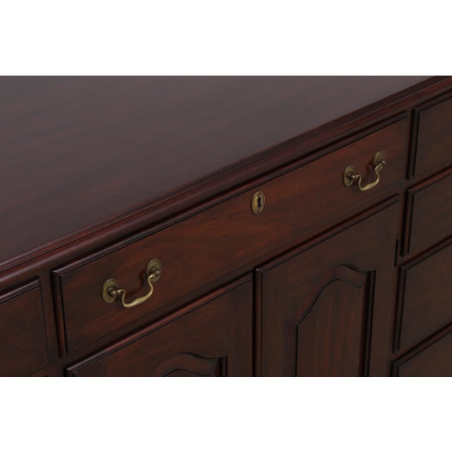Brown Henkel Harris Mahogany Georgian Style Dresser For Sale - Image 8 of 18