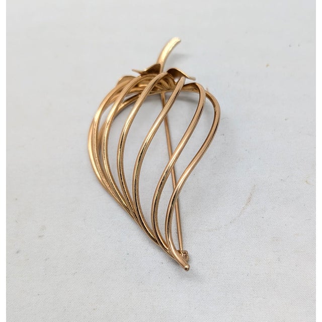 Metal Vintage 1950s Signed Napier Modernist Goldtone Strawberry Brooch For Sale - Image 7 of 7